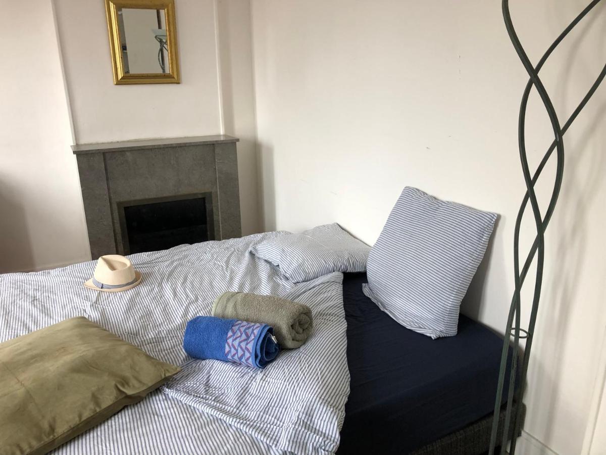 Agreable Maison De Ville ,Calme Avec Tous Les Commerces A 150M Cherbourg-en-Cotentin Buitenkant foto