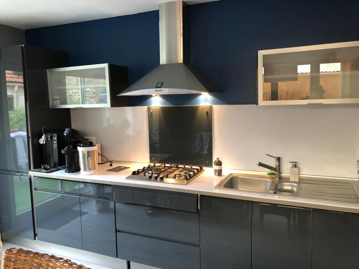 Agreable Maison De Ville ,Calme Avec Tous Les Commerces A 150M Cherbourg-en-Cotentin Buitenkant foto